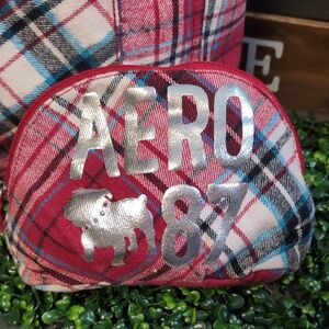 Aero 87 Red Plaid Bulldog Tote and Pouch Set